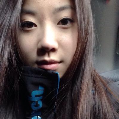 Crystalnlam's profile picture. 