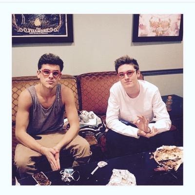 we all got dreams and mine consist of sam wilk and jack gilinksy❤️