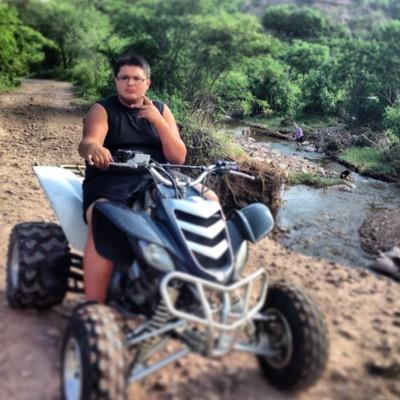 carlosTheBig0ne's profile picture. Shs|falcon|classof2015|