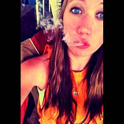 We should all start to live before we get too old. Fear is stupid. So are regrets.❤️18 years young SnapChat me...Kat1in