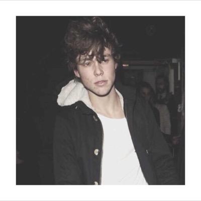 @Ashton5SOS is my religion