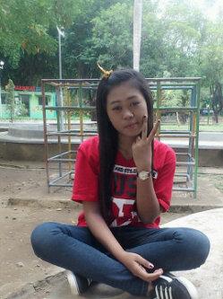 chuss_incus's profile picture. hidupku adalah untuk kedua orang tuaku, bahagianya adalah bahagiaku. Tangisnya adalah tangisku,. Walaupun harus menangis untuk kebahagiaannya, aku rela.