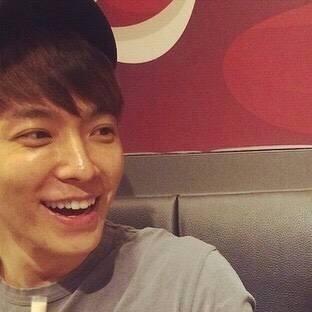 Haeholic1015's profile picture. 