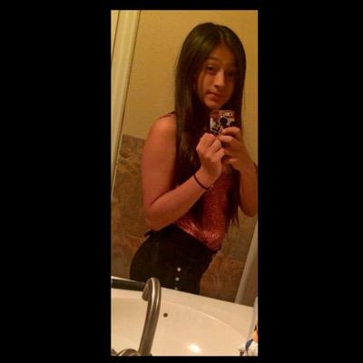 K_iz_4_Karla's profile picture. 