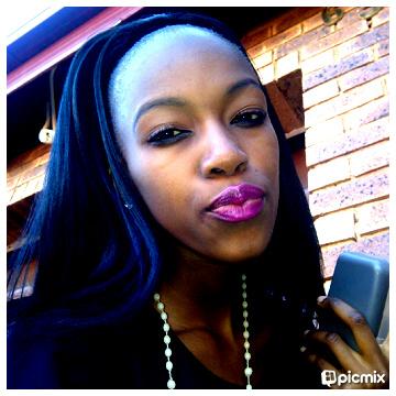 I am lebogang entle my other name is violet am kind loving and caring am engaged to this handsome guy called boitumelo mokgara and am soon to be violet mokgara.