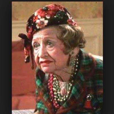 naughtyteddy_'s profile picture. seamstress for the band