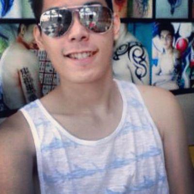 djinndiza's profile picture. wechat: djinn90 instagram: derickthedreamer