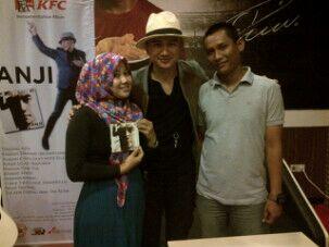 silviamahkota's profile picture. Feel free