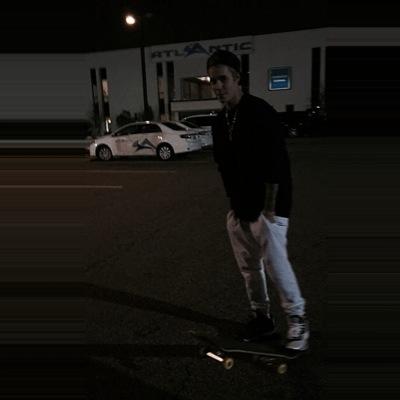 odallabieber's profile picture. shame, shame, shame, on you. hating on a boy who's dreams came true.