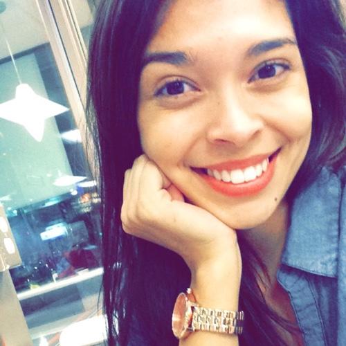 _ayeemely's profile picture. 