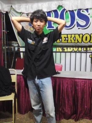 Kehilangan apakah yg menyebabkan org bahagia dan tdk sedih | Jika org meninggalkannya ia dicintai olh sesamanya | Jika orng membuangnya jauh ia mjd kaya