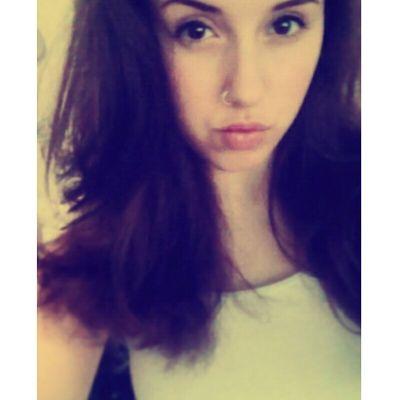 14|Scotland|   American Horror Story, 5 seconds of Summer, fall out boy, Girl Gamer, instagram: Elizabeth2408 follow me; i follow back;