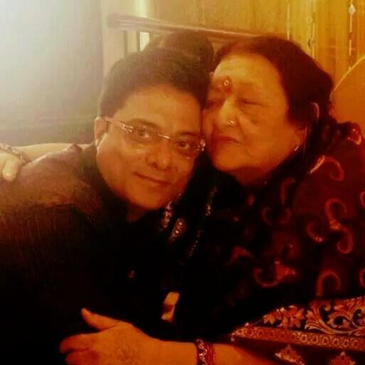 deepakcustoms's profile picture. Deepak Pandit Customs