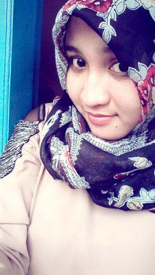 Dhidha_16443's profile picture. 