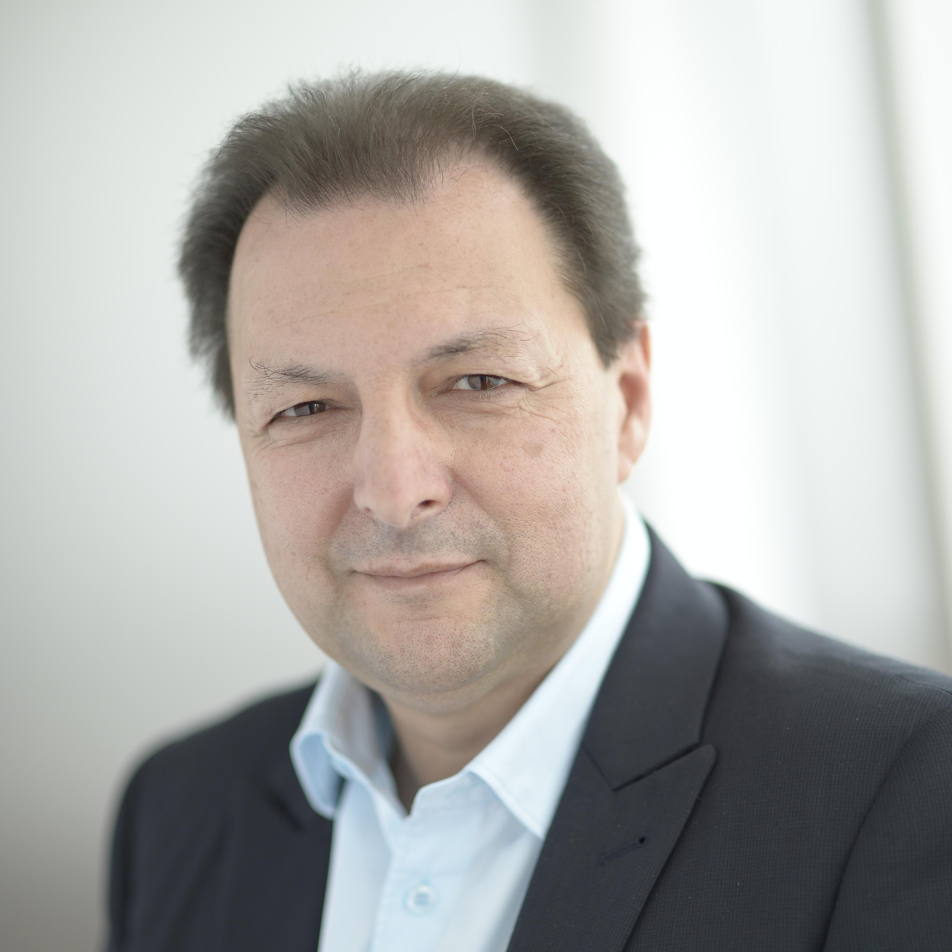 Senior Product manager  #CashManagement  #Payments #Epayments #Finance #MobileBanking #Ebanking -#Security- Passionate about People ,Innovation and travelling