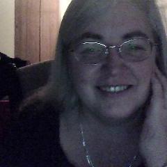 flowerchild4942's profile picture. 