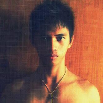 Born as a MILANISTI (|||+). Aspiring Molecular Biologist. Aspiring Chefs. Coffee addict