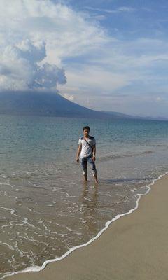 rans_vanjava's profile picture. ttap tersnyum seberat apapun masalah mu...sukabumi city