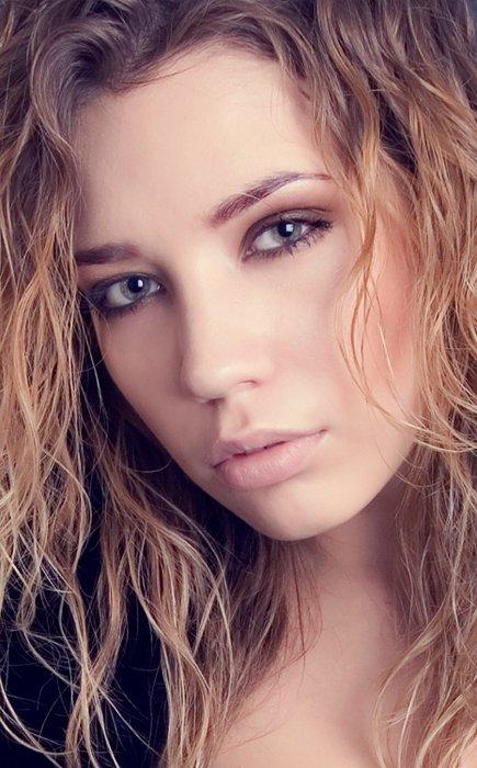 RoxanneBarr11's profile picture. 