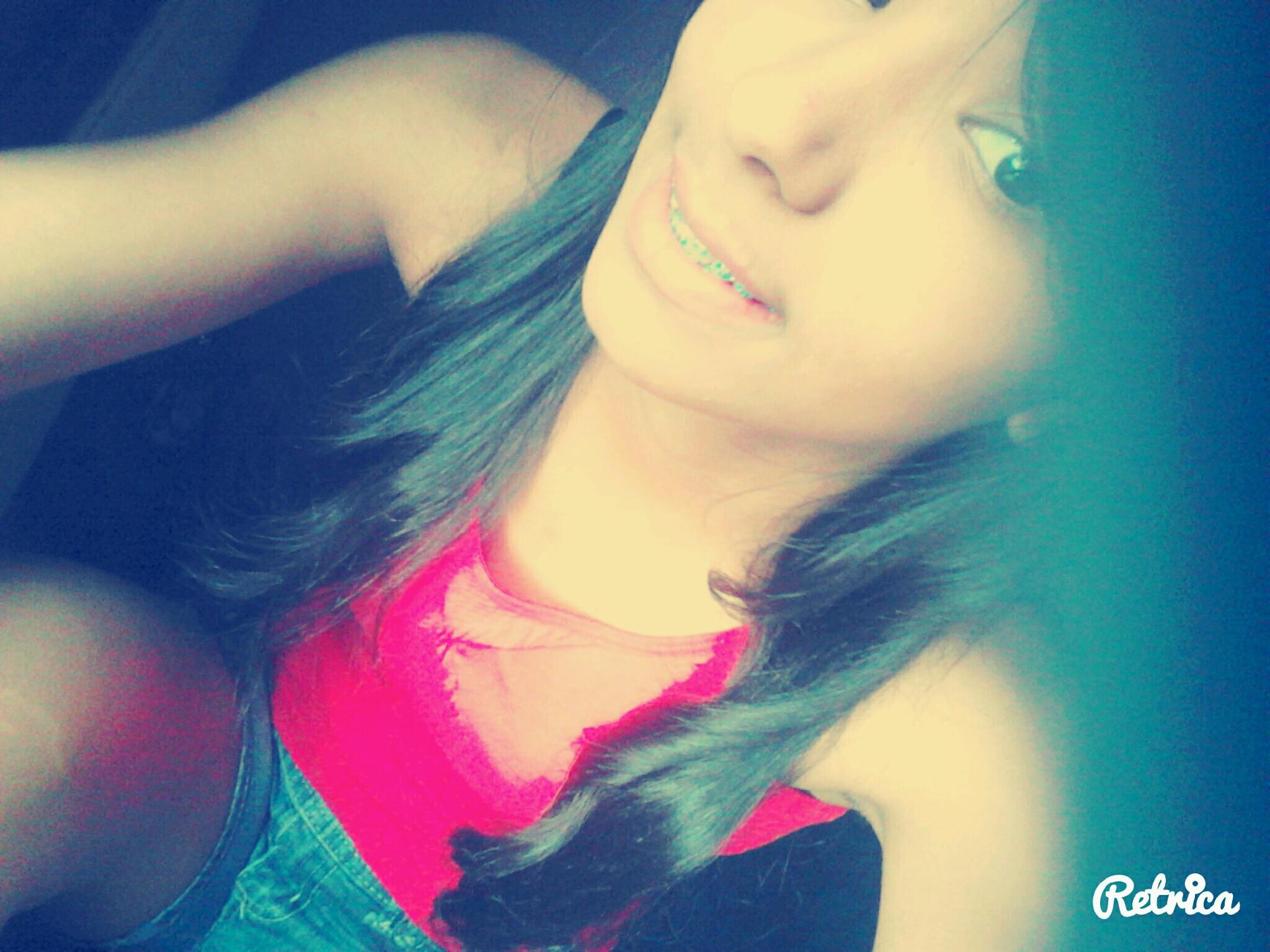 Apenas Uma Garota ...✌