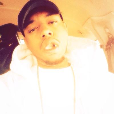 #ColdCashh #MoneyOverEverything #Trillazzniggaz#Teamnosleep#TeamNoTeam#Teamlonely
