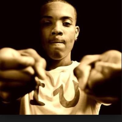 Follow me back or getting unfollowed
i ball,rap,sing and other