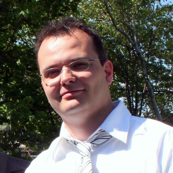 id_JM's profile picture. Curieux oeuvrant dans les communications et infrastructures technologiques. Adepte du gros bon sens.