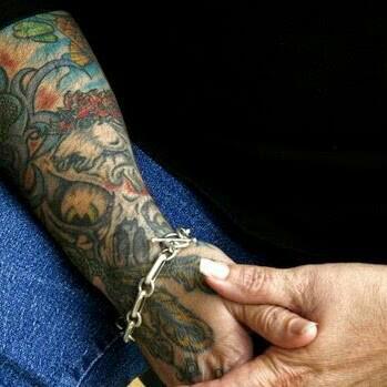 Born and raised in St Pete fl.  Cosmotologist and Tattoo Artist.  Harley rider and Animal lover.     
Owner of Dragonz Eye tattoo and piercing Studio.