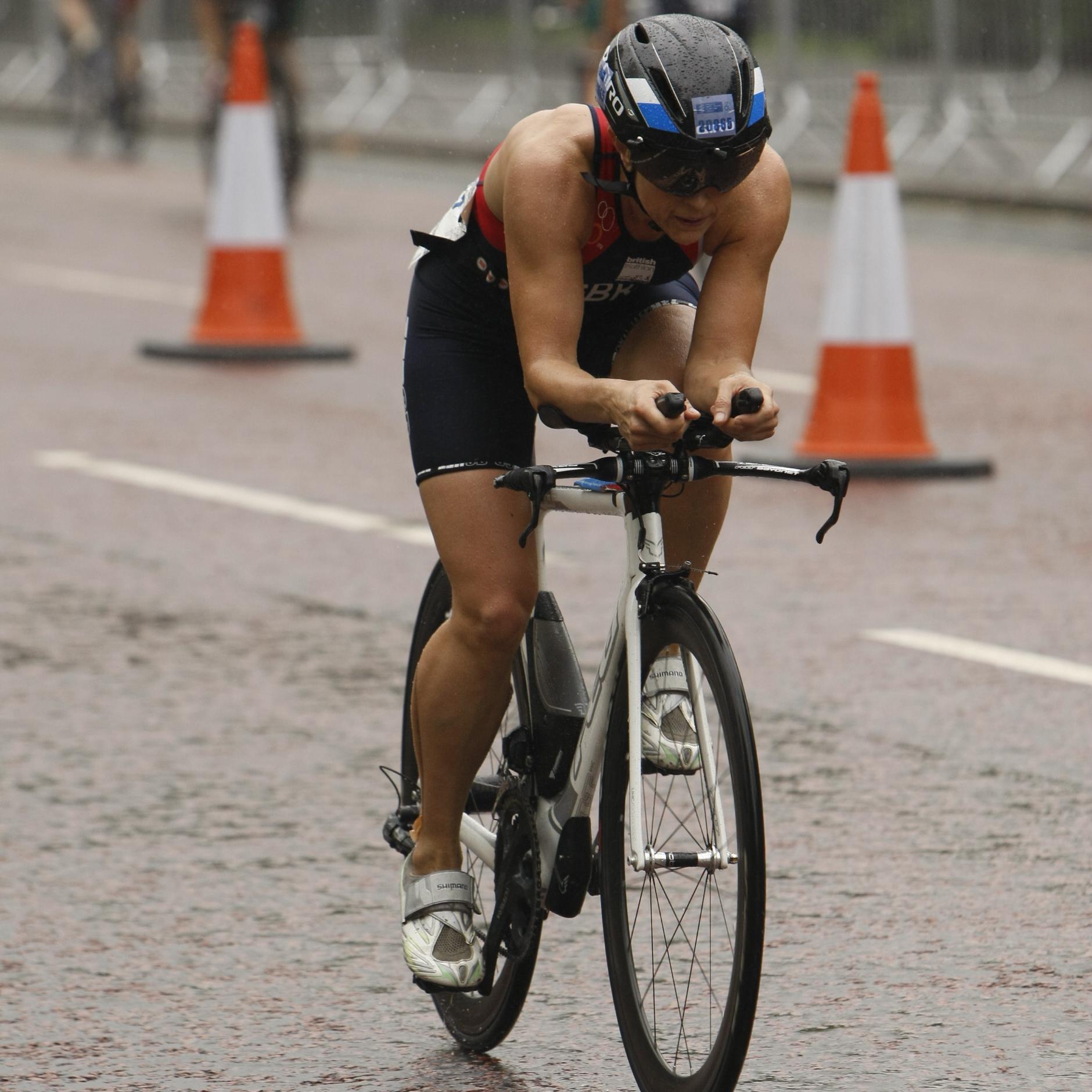 GB Age Group triathlete, MdS finisher (1st British female). Proud supporter of Team Hogg (paratriathlon) Always needing more hours in the day!