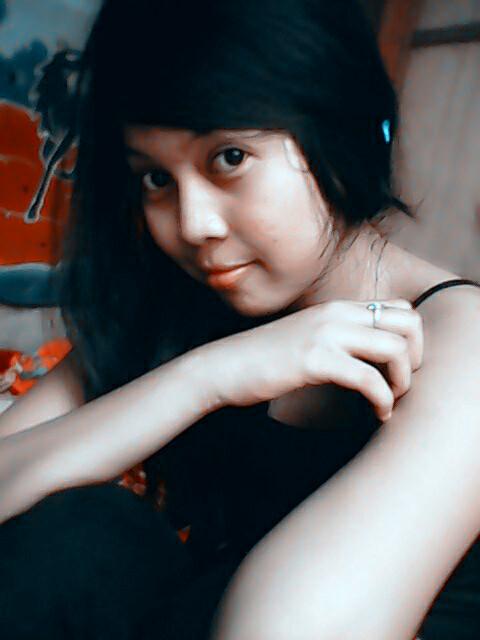 adellya az_zahra