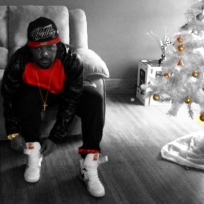 Street Famous™Artist/Songwriter♪/Producer Instagram: IMJPRINCE 
DatPiff: http://t.co/igfZTqYGBa