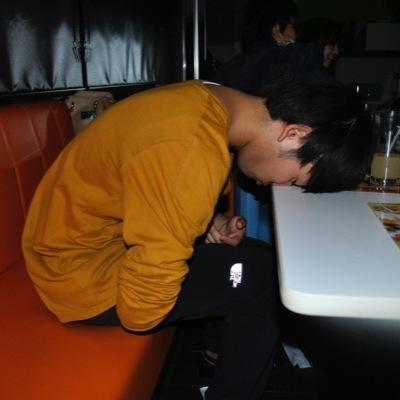 音楽が好き。ライブが好き。ライブハウスが好き。CDが好き。soeが好き。Alexander Wangが好き。my beautiful land letが好き。からあげはもっと好き。