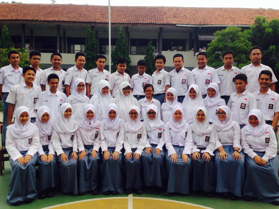 Republic Eleven SOcial fOUR. Negara (kelas) yang terkenal rusuhnya || BUNDAAAAA NICKYYY 3