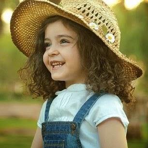 ‏‏رباه ماضاقتْ وأنت رجاؤنا

من حسبُه مولاهُ كيف يخيبُ ..!