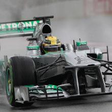 F1 fan Mercedes Amg&Mclaren&Sauber lewis and jenson #YNWA #TeamLH, who loves sitting at #rafconingsby watching typhoons and #bbmf