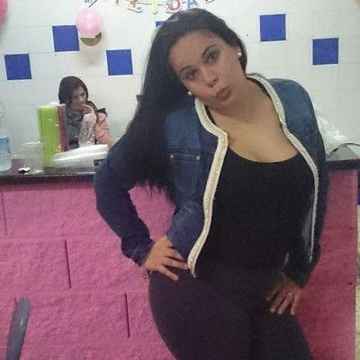 Llámame masoca , pero me jugaría mi sonrisa por ver la tuya.