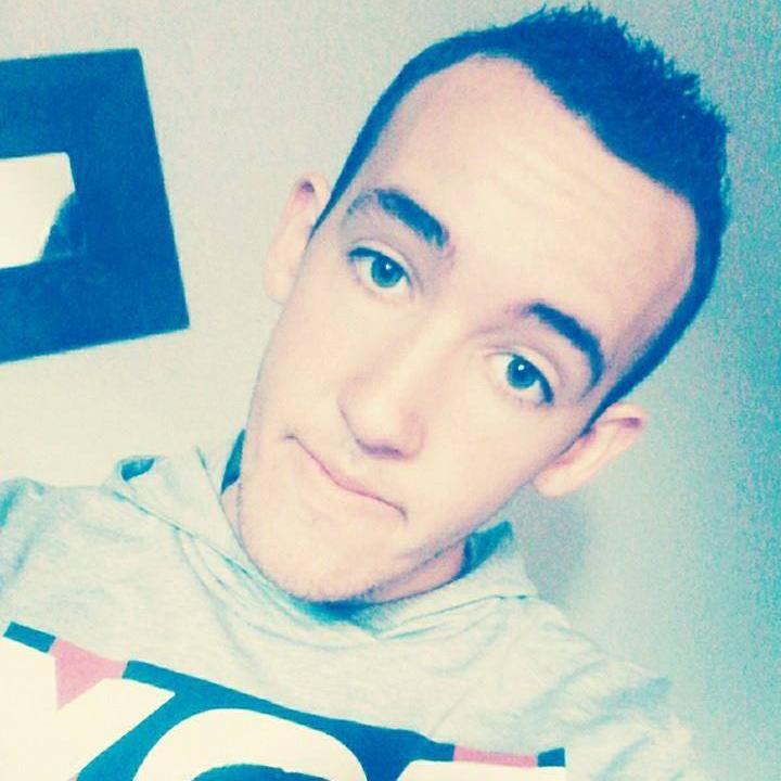 Dylanpacino_02's profile picture. 