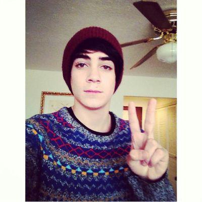 soy una chica obsesionado por CD9 y los amo demaciado quiero que bengan a tijuana pero no nos asen caso :'( Bryan me siguio el 15/11/2014 a las 11:51 amo esta f