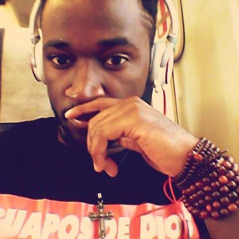 De Baney: GUINEA ECUATORIAL
Amante del dibujo🎨
Me gusta: ⚽🍜😂🤡🎭❤
#TURISMO✈️ #Amor⚡ #Family💉