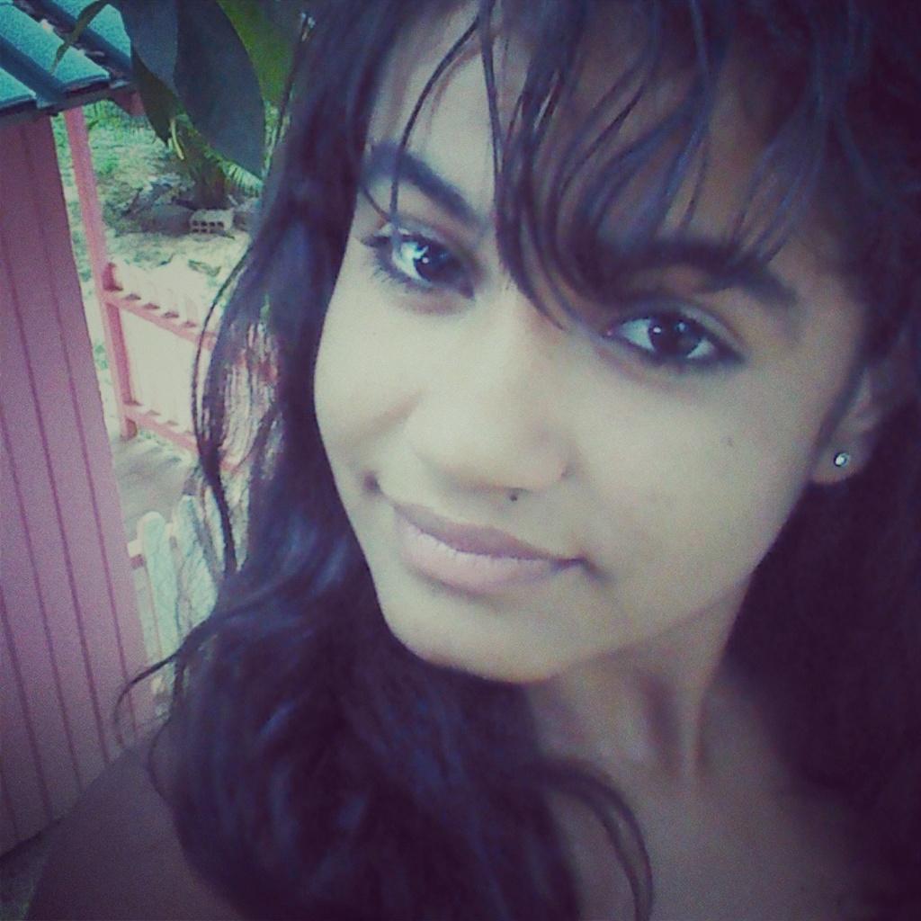Instragram: @ViviTk92 Seguir !! SDV