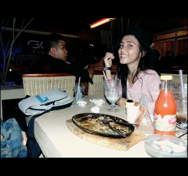 vannywinas1's profile picture. 