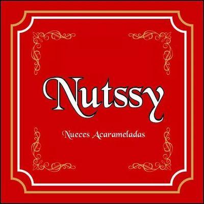 Macadamia, nuez de brazil, almendra y maní acarameladas naturalmente. Golosina saludable para adultos.