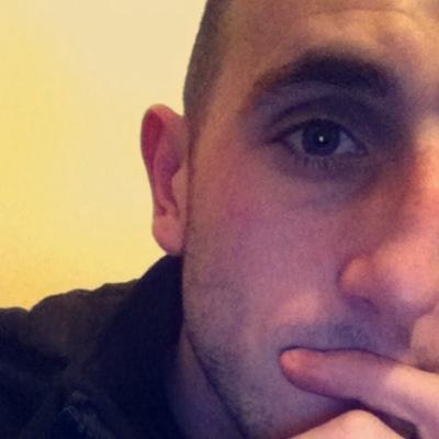 Me name ryan Love having the laugh And been on the piss :) FOLLOW ME #LadyGaga #Monsters