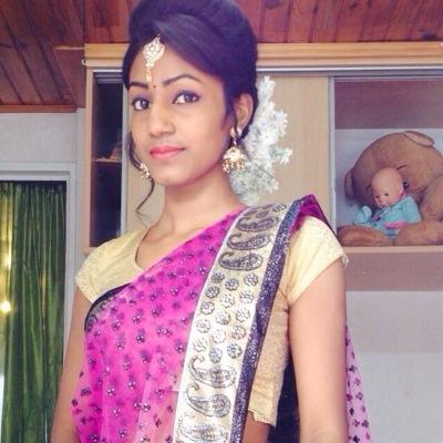 LavinyaSuren's profile picture. #HighClas 
Fb : Nisha-suresh95@hotmail.fr
Insta : Laavinya__ 
Snap : Lavinya95 

#Dhīllu