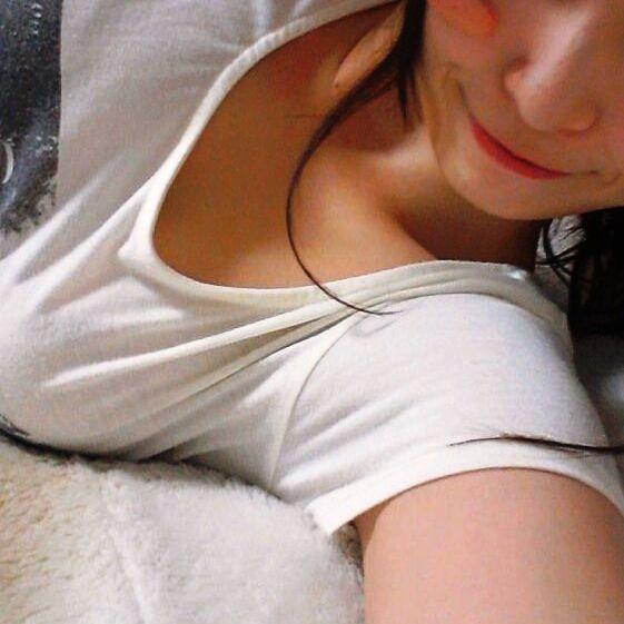 綾乃、20歳、今年からレイヤーデビューしました☆衣装作るのって時間とお金が掛かるけど、一生懸命頑張ってます！東京喰種//サイコパス//ヨルムンガンド//ブラックラグーン//ヘルシング