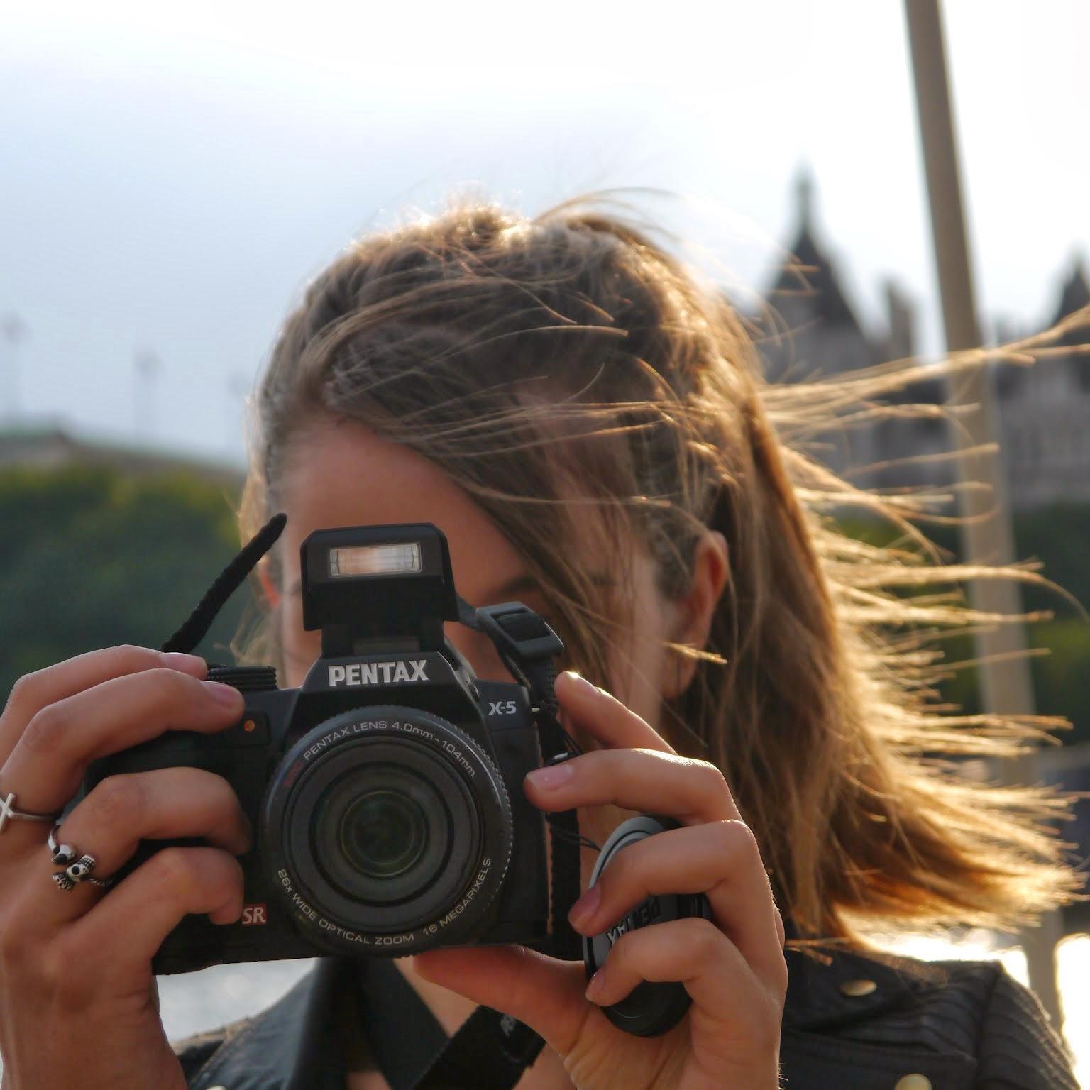 cam_rolland's profile picture. Journaliste Passée par @Alsace20 @ViaOccitanie @TVSud @TVR35 et @CroixduNord