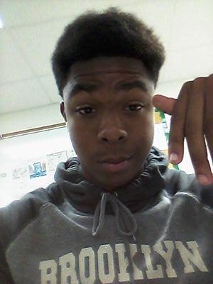 let a nigga try me..try me ima get his whole matha fucken family nd i aint playing with nobody fuck around nd catch a body.