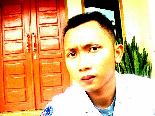 RahmadMunir's profile picture. Selalu lakukan jika itu yang terbaik. Pingin jadi artis di trAns tv media hehe tapi belum kesampaian. Berharap jd artis dan penyanyi solo. 082283420520 2B8C8743