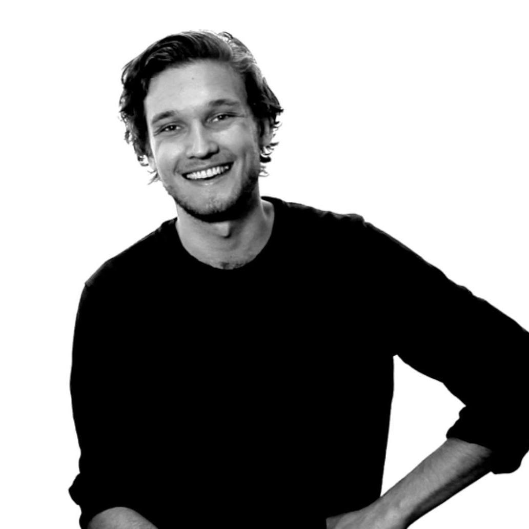 Los Angeles-based Art Director turned restauranteur. Co-Founder at Market. Ex Art Director at Media Arts Lab, @BBC and @AMV_BBDO.