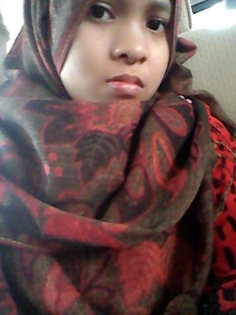 instagram . com / nfathiha_
